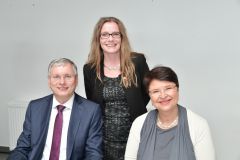 Bundesminister Stöger mit Wien Work Öffentlichkeitsarbeiterin Andrea Angermann und Stadträtin Brauner © Wien Work Bundesminister Stöger mit Wien Work Öffentlichkeitsarbeiterin Andrea Angermann und Stadträtin Brauner © Wien Work