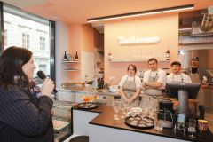 Eröffnung Kuchenamt 19.3.2025 021 © (c) wienwork/Luiza Puiu Eröffnung Kuchenamt 19.3.2025 021 © (c) wienwork/Luiza Puiu