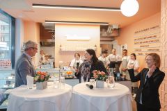 Eröffnung Kuchenamt 19.3.2025 050 © (c) wienwork/Luiza Puiu Eröffnung Kuchenamt 19.3.2025 050 © (c) wienwork/Luiza Puiu