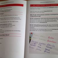 Innenansicht der neu gestalteten MitarbeiterInnen-Mappen © Wien Work Innenansicht der neu gestalteten MitarbeiterInnen-Mappen © Wien Work