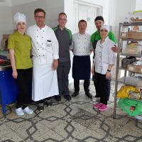 Das Küchenteam im Walnuss-Haus - Österreich meets Ukraine © wienwork Das Küchenteam im Walnuss-Haus - Österreich meets Ukraine © wienwork