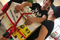 Der glückliche Gewinner des Hauptpreises - gespendet vom Lagerhaus © wienwork Der glückliche Gewinner des Hauptpreises - gespendet vom Lagerhaus © wienwork