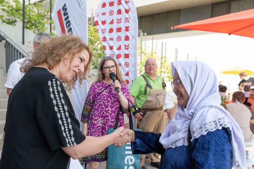 Gewinnerin des 3. Preis - Einkaufsgutscheine für eines der größten Wiener Einkaufszentren © wienwork