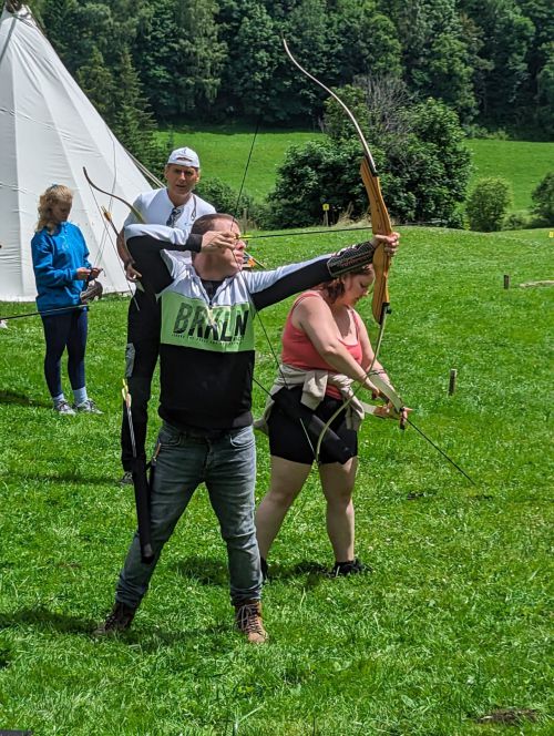 Sommerwoche 2023 Bogenschießen © wienwork